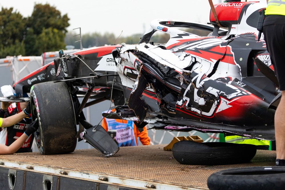 Oliver Bearman's Haas F1 car after his Suzuka crash